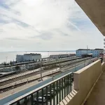 Apolonia 30 Guests Balconies Lisbona