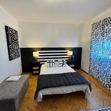 Apolonia 30 Guests Balconies شقة *