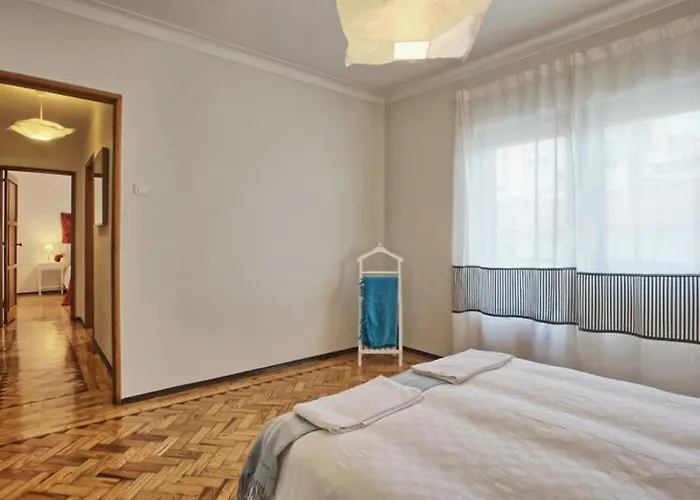 Apolonia 30 Guests Balconies Lisboa