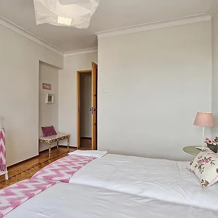 Apolonia 30 Guests Balconies Daire *