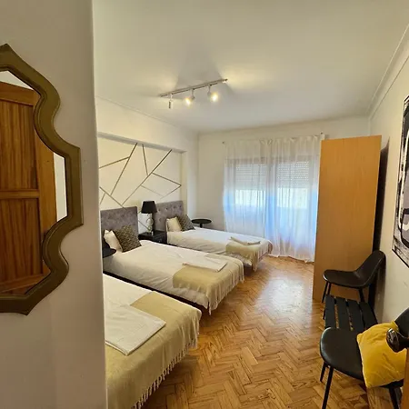 Apolonia 30 Guests Balconies