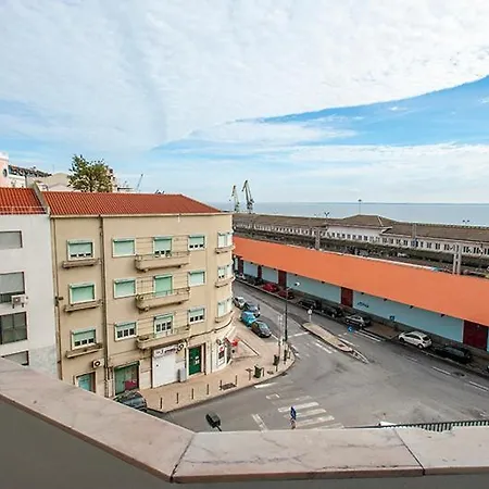 Apolonia 30 Guests Balconies Apartment Lisbon