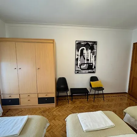 Apolonia 30 Guests Balconies ליסבון