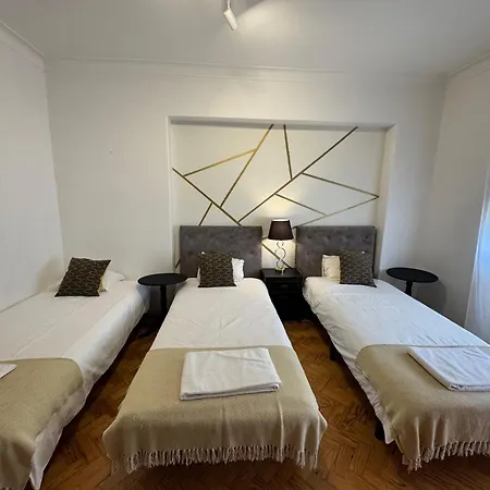 Apolonia 30 Guests Balconies * ליסבון