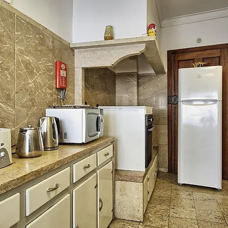 Apartment Apolonia 30 Guests Balconies Lisbon